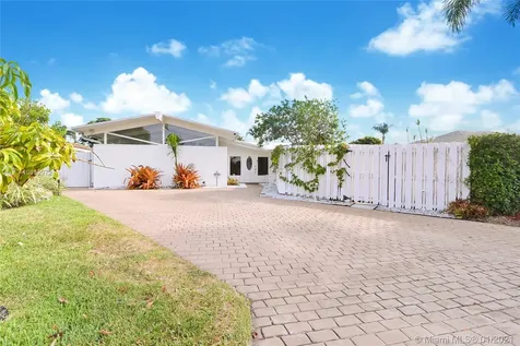 2811 NE 41st Street Fort Lauderdale FL 33308