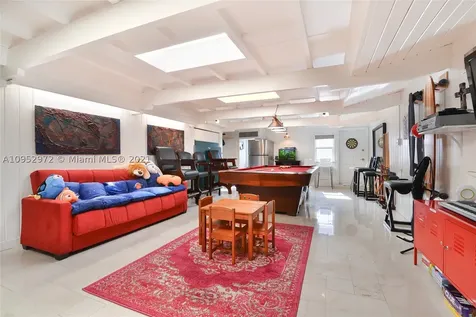 2811 NE 41st Street Fort Lauderdale FL 33308