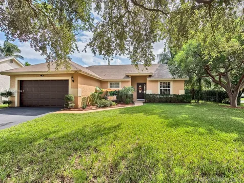 5256 NW 52nd Street Coconut Creek FL 33073