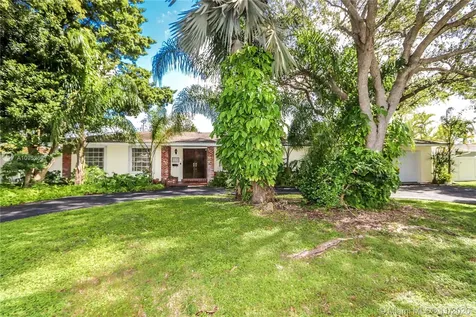 13625 SW 82nd Court Palmetto Bay FL 33158