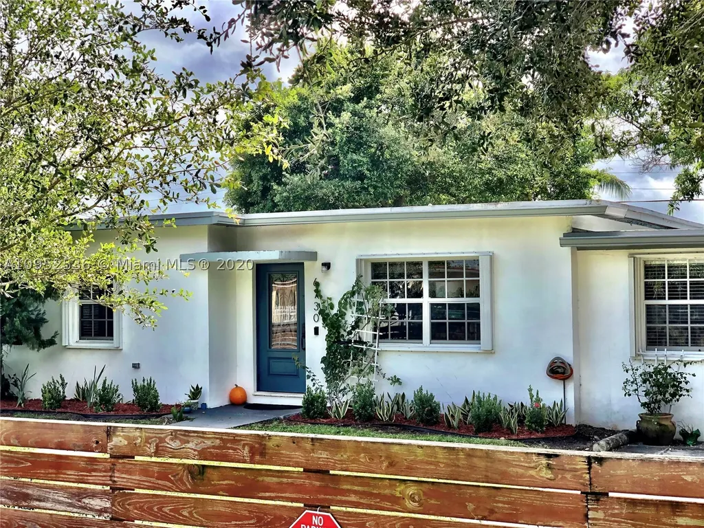 6730 SW 5th Street Miami FL 33144