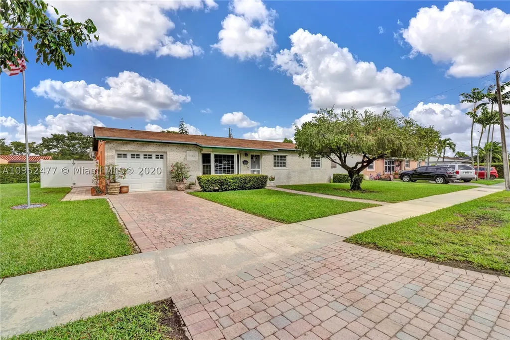 11081 SW 57th Street Miami FL 33173
