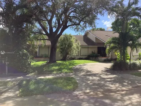 12812 SW 115th Terrace Miami FL 33186