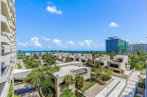 201 Crandon Boulevard Key Biscayne FL 33149