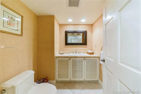 201 Crandon Boulevard Key Biscayne FL 33149