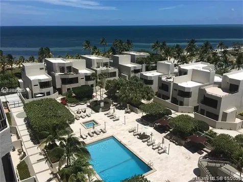201 Crandon Boulevard Key Biscayne FL 33149