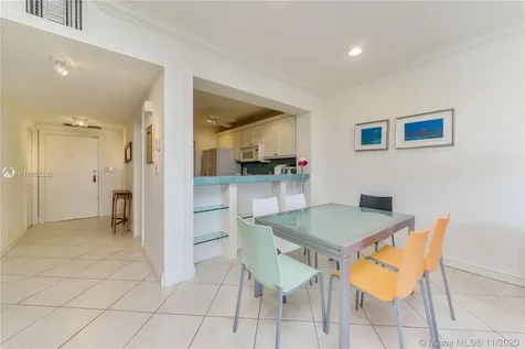 201 Crandon Boulevard Key Biscayne FL 33149