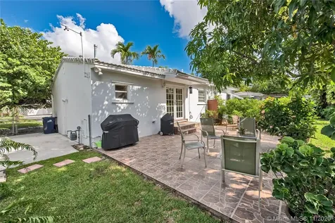 1020 Wren Avenue Miami Springs FL 33166