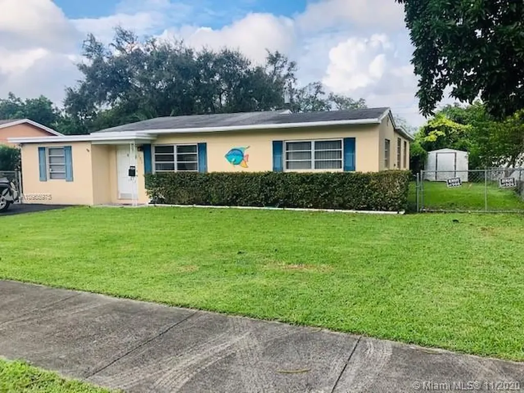 6131 Flagler Street Hollywood FL 33023