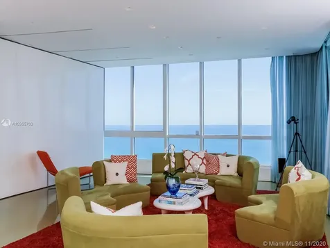 100 S Pointe Drive Miami Beach FL 33139