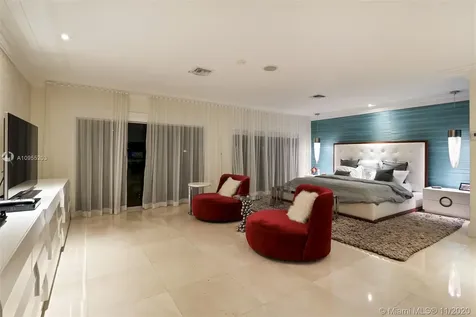 9464 NW 52nd Doral Lane Doral FL 33178