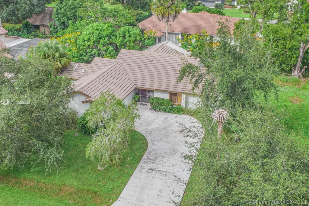 902 Diane Drive Port St. Lucie FL 34952