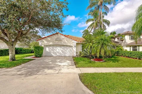 2026 NW 182nd Avenue Pembroke Pines FL 33029