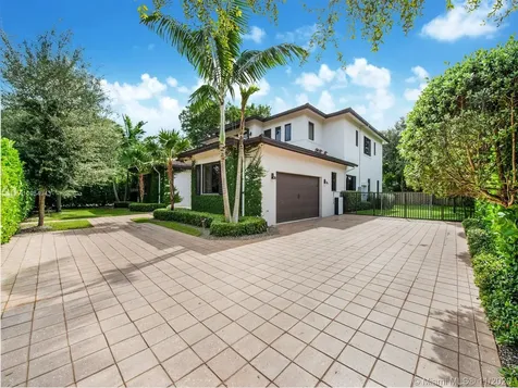 5980 SW 80th Street South Miami FL 33143