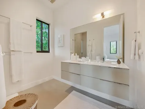 5980 SW 80th Street South Miami FL 33143