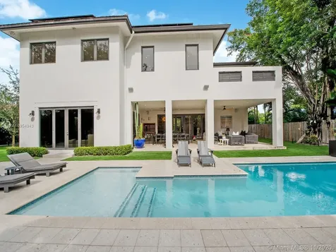 5980 SW 80th Street South Miami FL 33143