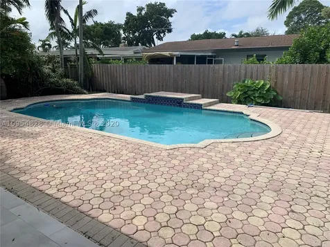 18800 SW 91st Avenue Cutler Bay FL 33157