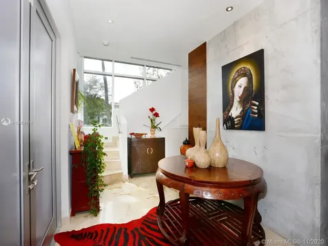 548 Fernwood Road Key Biscayne FL 33149