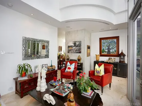 548 Fernwood Road Key Biscayne FL 33149