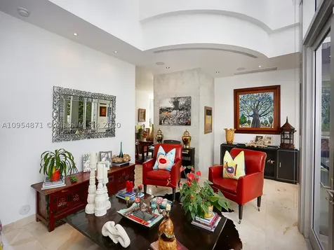 548 Fernwood Road Key Biscayne FL 33149