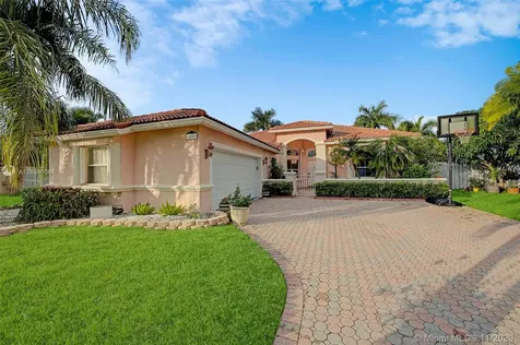 18905 NW 23rd Place Pembroke Pines FL 33029