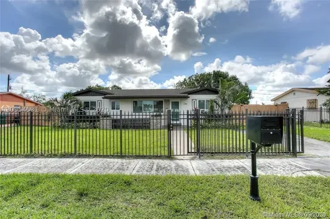 2810 NW 212th Terrace Miami Gardens FL 33056