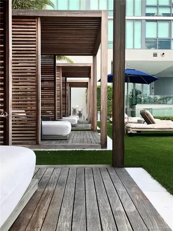 3131 NE 7th Avenue Miami FL 33137