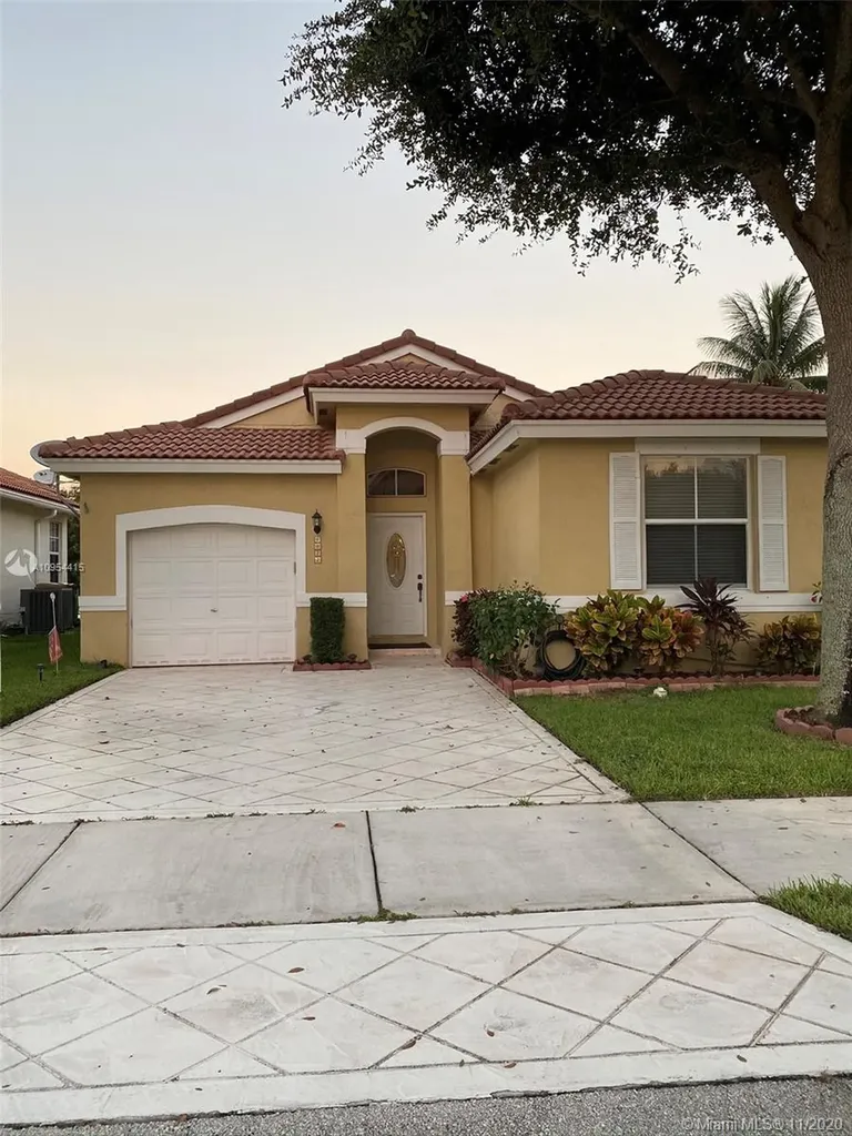 4972 SW 151st Avenue Davie FL 33331