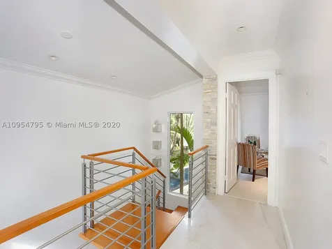 2989 Natoma Street Miami FL 33133