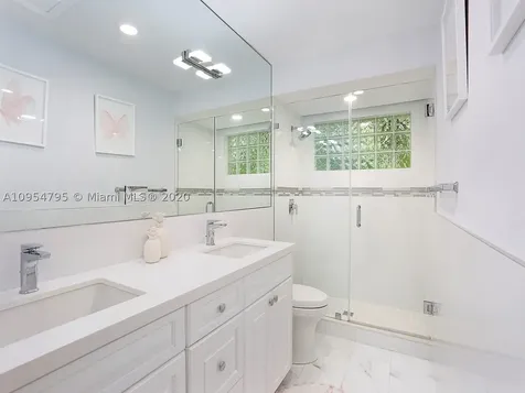 2989 Natoma Street Miami FL 33133