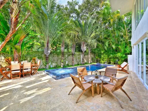 2989 Natoma Street Miami FL 33133