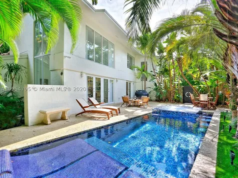 2989 Natoma Street Miami FL 33133