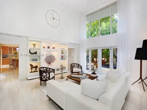 2989 Natoma Street Miami FL 33133