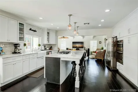 8944 SW 177th Terrace Palmetto Bay FL 33157