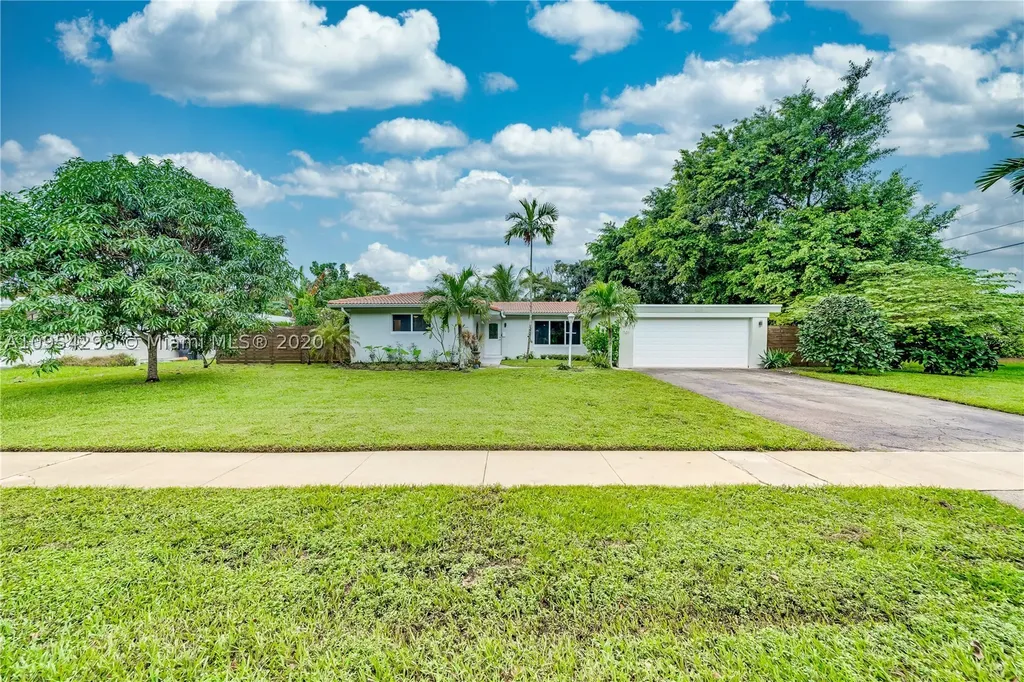 701 Oleander Drive Plantation FL 33317