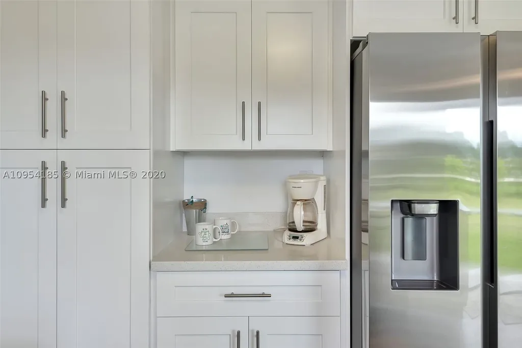 9250 Sterling Drive Cutler Bay FL 33157