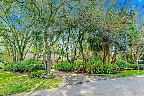 9440 SW 114th Street Miami FL 33176