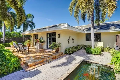 2861 NE 23rd Street Fort Lauderdale FL 33305