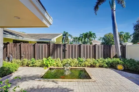2861 NE 23rd Street Fort Lauderdale FL 33305