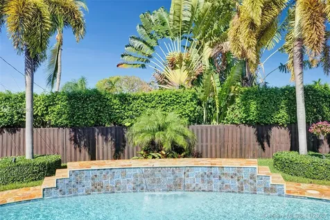 2861 NE 23rd Street Fort Lauderdale FL 33305