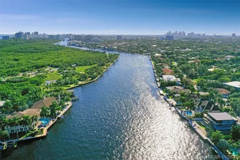 2861 NE 23rd Street Fort Lauderdale FL 33305