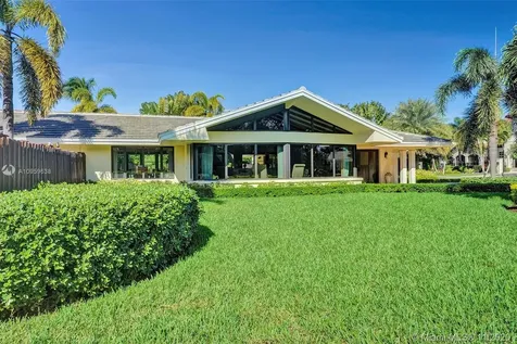 2861 NE 23rd Street Fort Lauderdale FL 33305