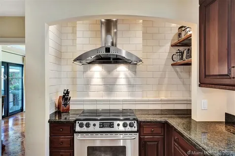 2861 NE 23rd Street Fort Lauderdale FL 33305