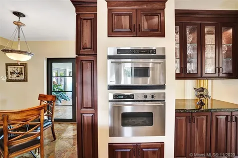 2861 NE 23rd Street Fort Lauderdale FL 33305