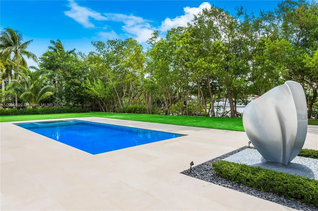 9475 Journeys End Road Coral Gables FL 33156