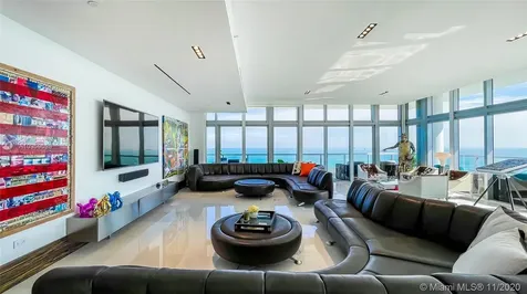 3737 Collins Avenue Miami Beach FL 33140