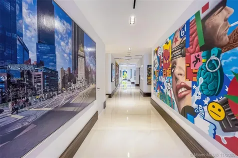 3737 Collins Avenue Miami Beach FL 33140