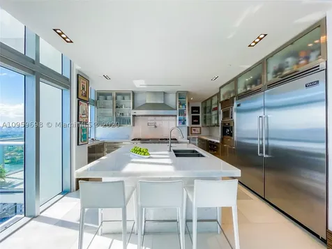 3737 Collins Avenue Miami Beach FL 33140