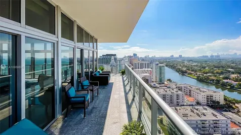 3737 Collins Avenue Miami Beach FL 33140