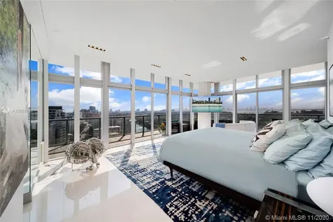 3737 Collins Avenue Miami Beach FL 33140